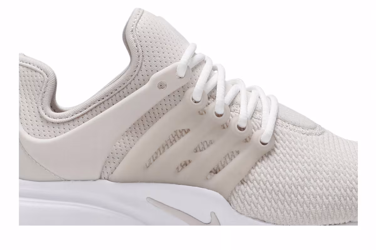 Nike Women's Air Presto Light Bone, view 3