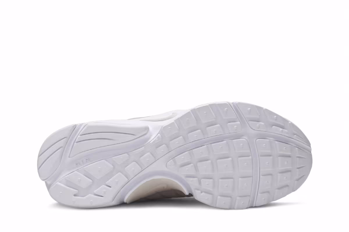 Nike Women's Air Presto Light Bone, view 5