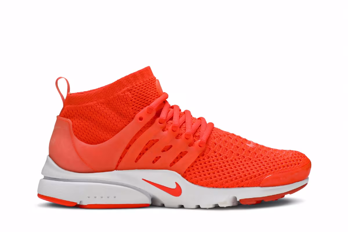 Nike Air Presto Flyknit Ultra Total Crimson, view 2