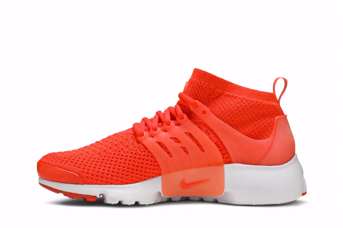 Nike Air Presto Flyknit Ultra Total Crimson, view 4