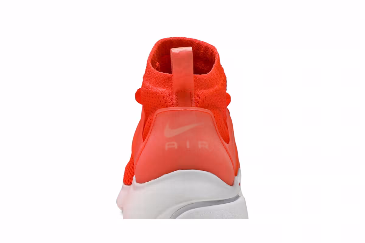 Nike Air Presto Flyknit Ultra Total Crimson, view 8