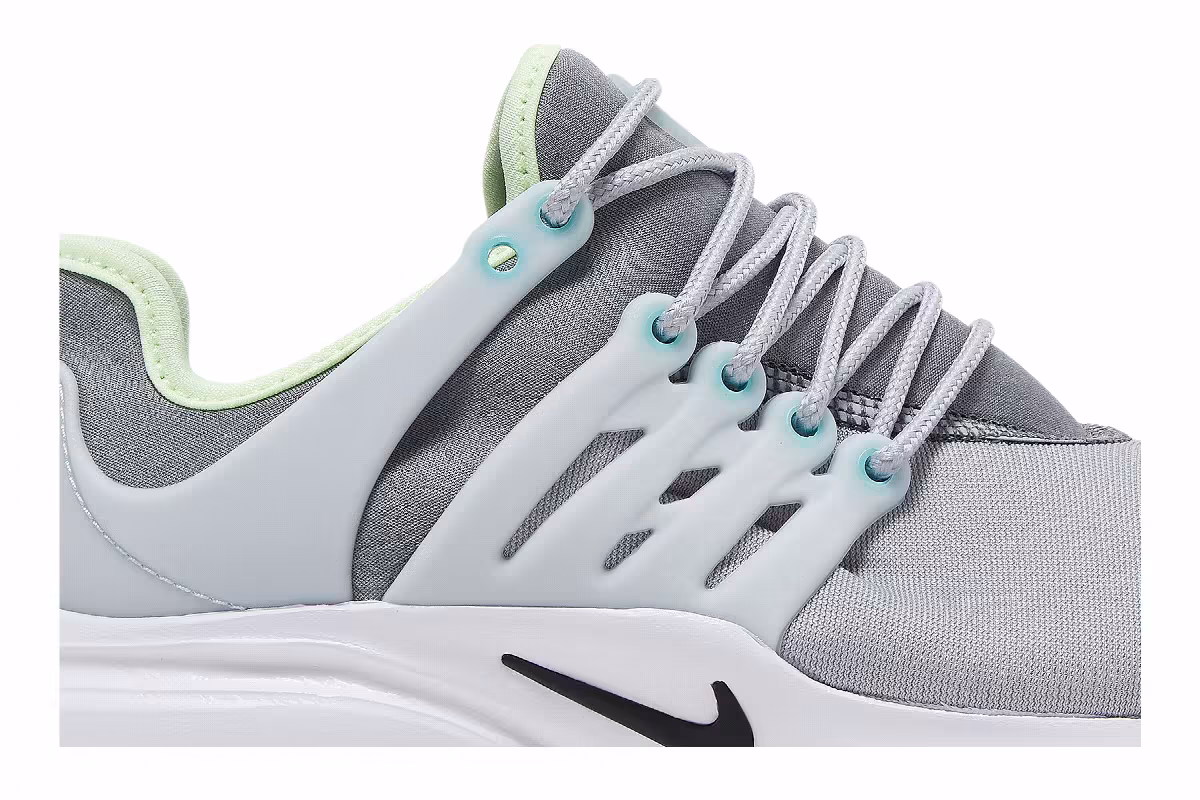 Nike Women's Air Presto Cool Grey, view 3