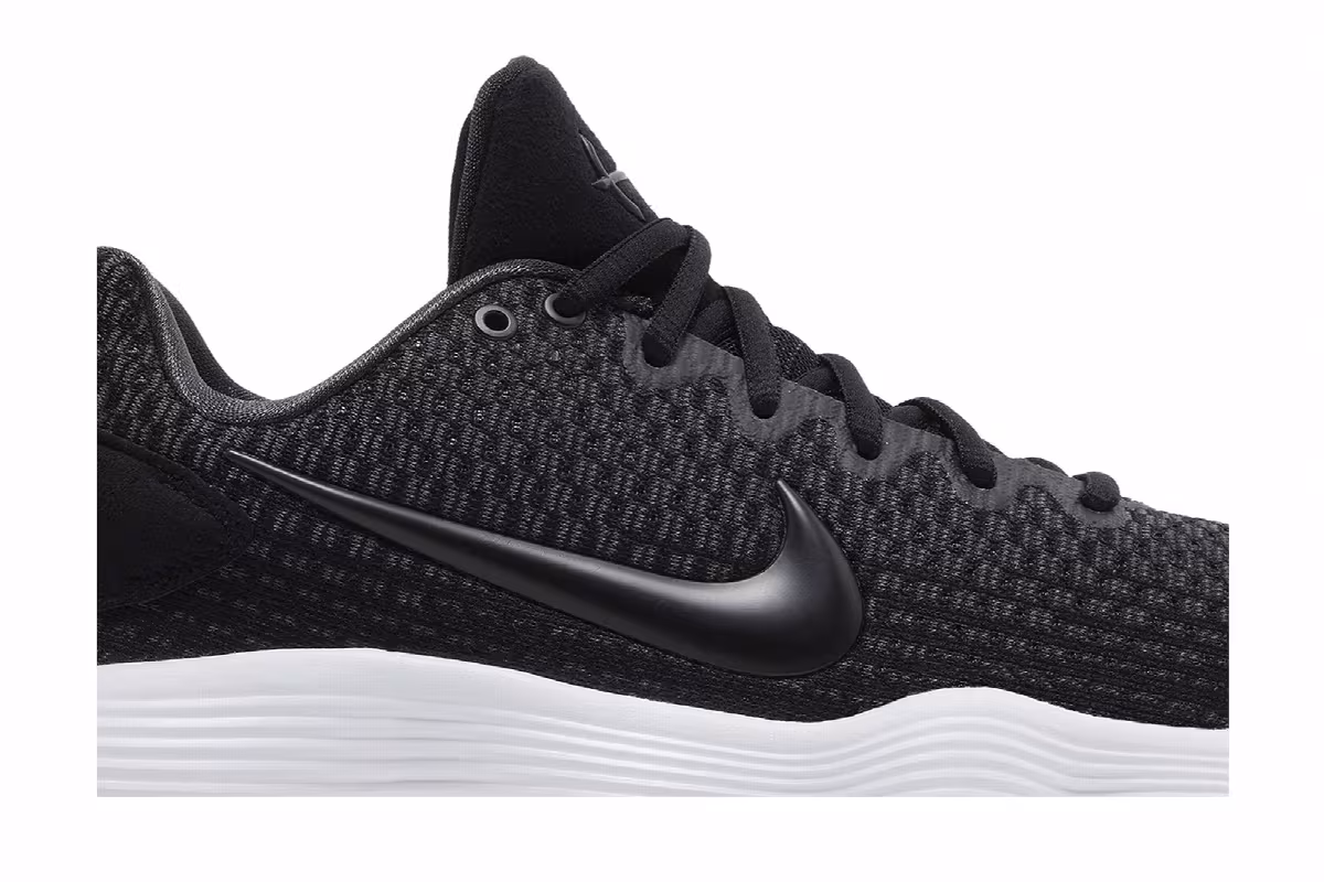 Nike Hyperdunk Low 2017 Black, view 3