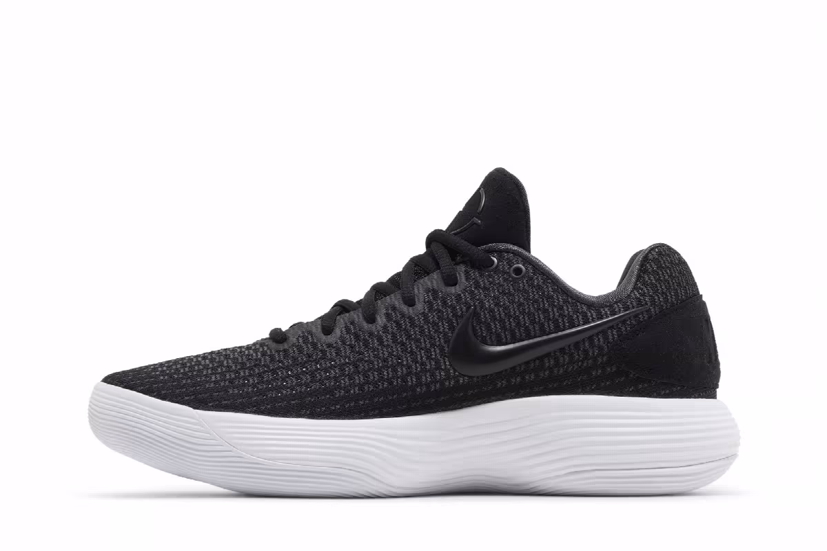 Nike Hyperdunk Low 2017 Black, view 4