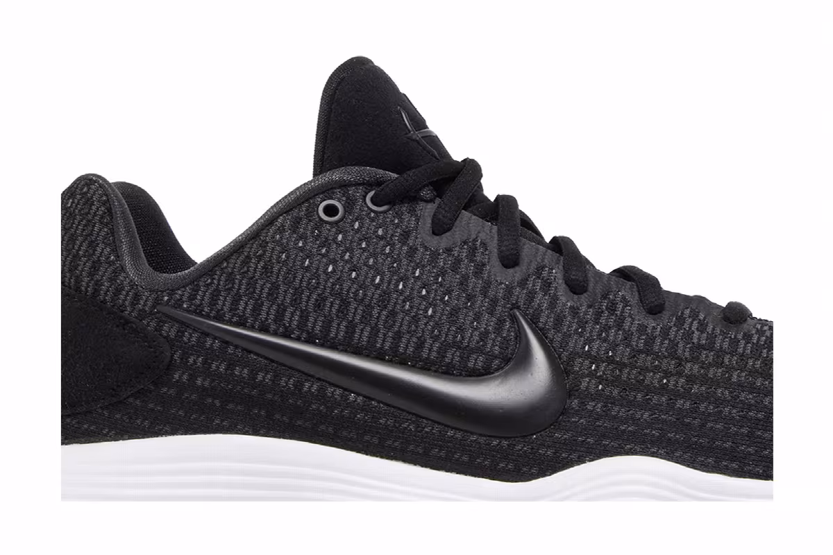 Nike Hyperdunk 2017 Low Black, view 3