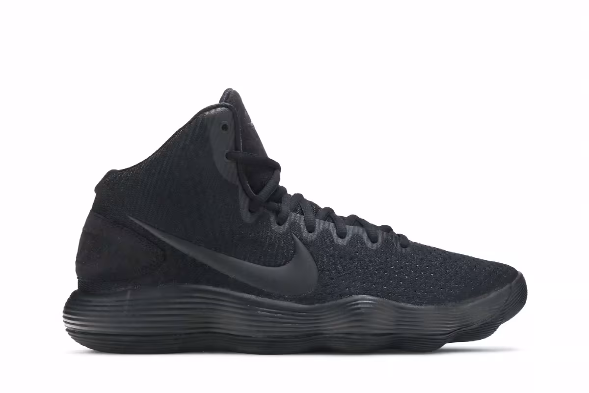 Nike Hyperdunk 2017 Triple Black, view 2