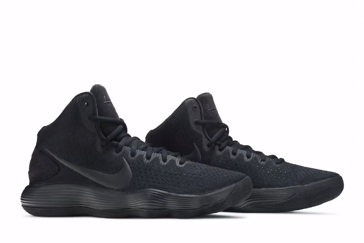Nike Hyperdunk 2017 Triple Black, view 9