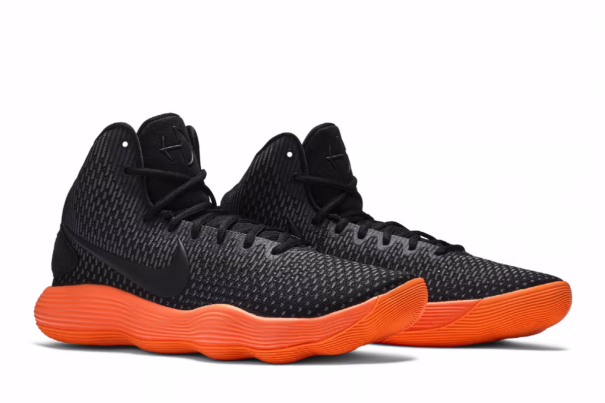 Nike Hyperdunk 2017 Black Total Orange, view 9