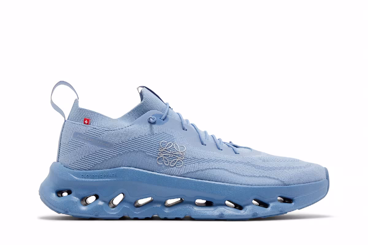 Loewe x ON Cloudtilt Forever Blue, view 2