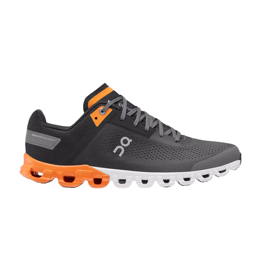ON Cloudflow Black Turmeric