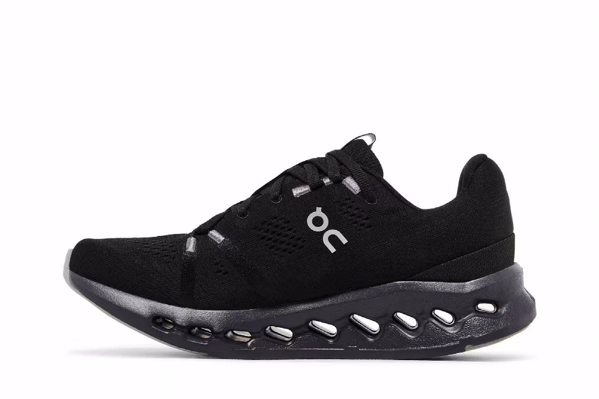 ON Women's Cloudsurfer All Black, view 4