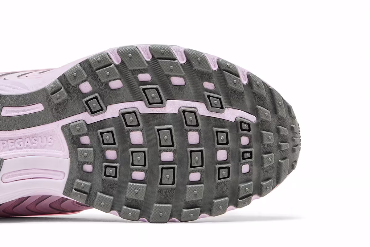 Nike Women's Air Pegasus 2K5 Pearl Pink, view 6