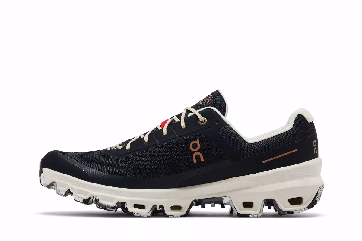 Loewe x ON Cloudventure Black, view 4