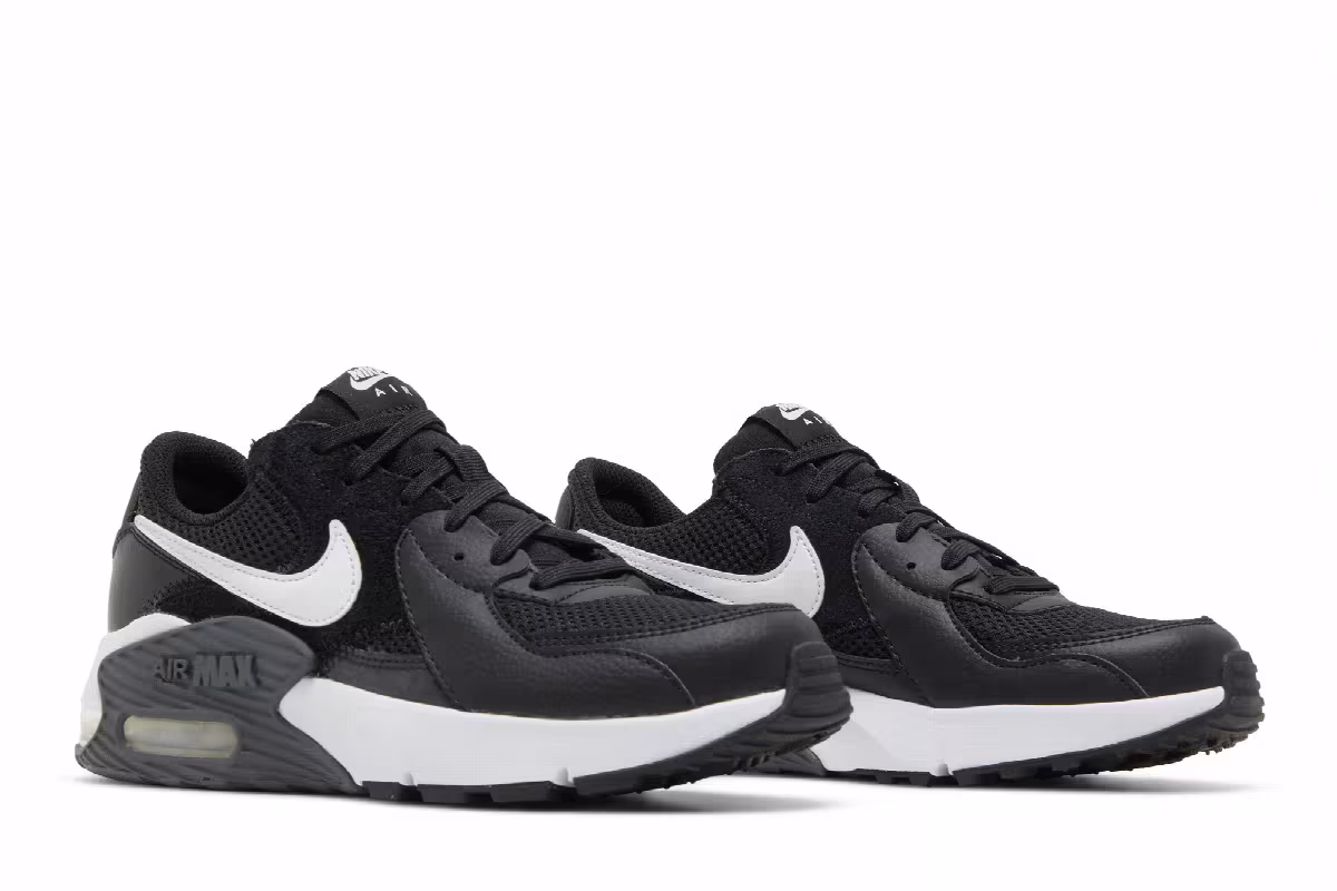 Nike Women's Air Max Excee Black, view 9
