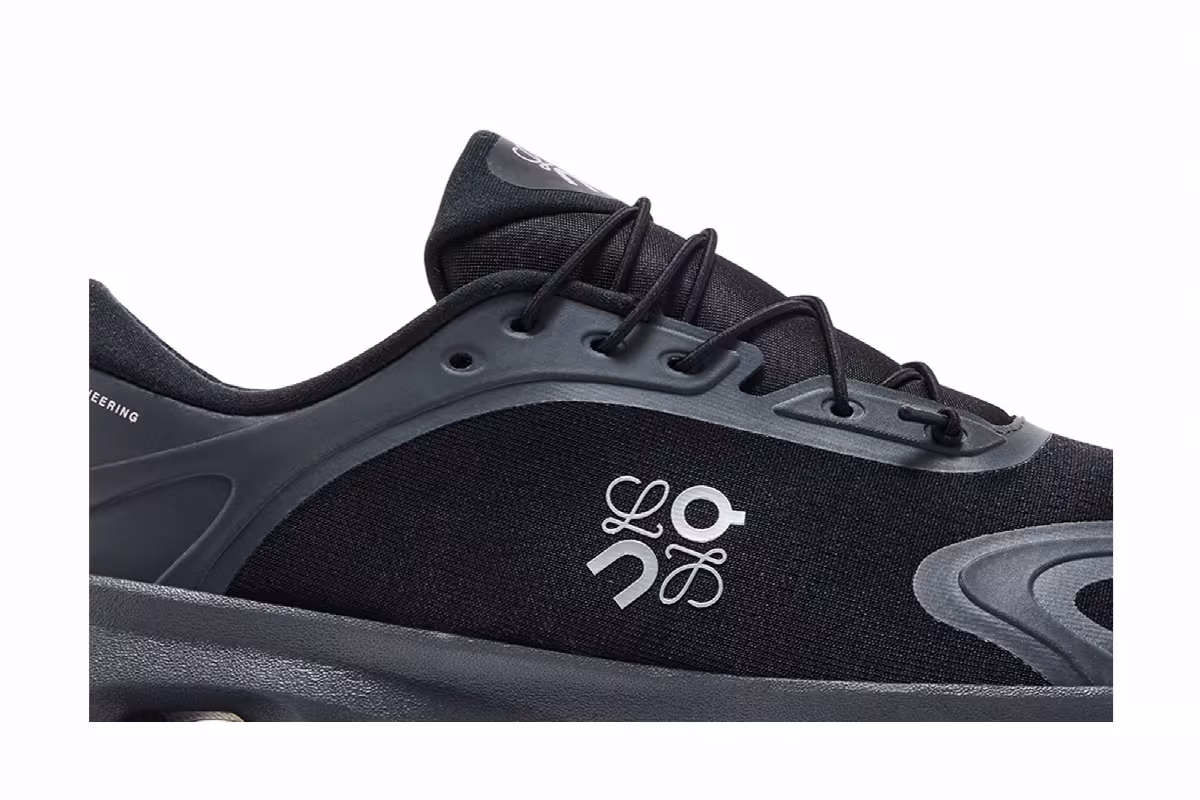 Loewe x ON Cloudsolo Black, view 3