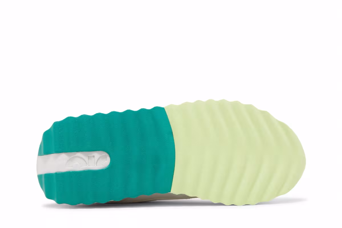 Nike Women's Air Max Dawn White Multi, view 5
