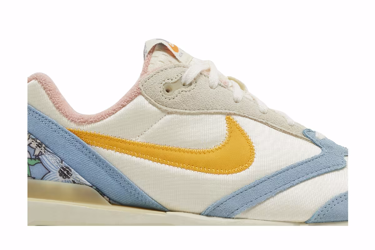 Nike Women's Air Max Dawn Coconut Milk University Gold, view 3