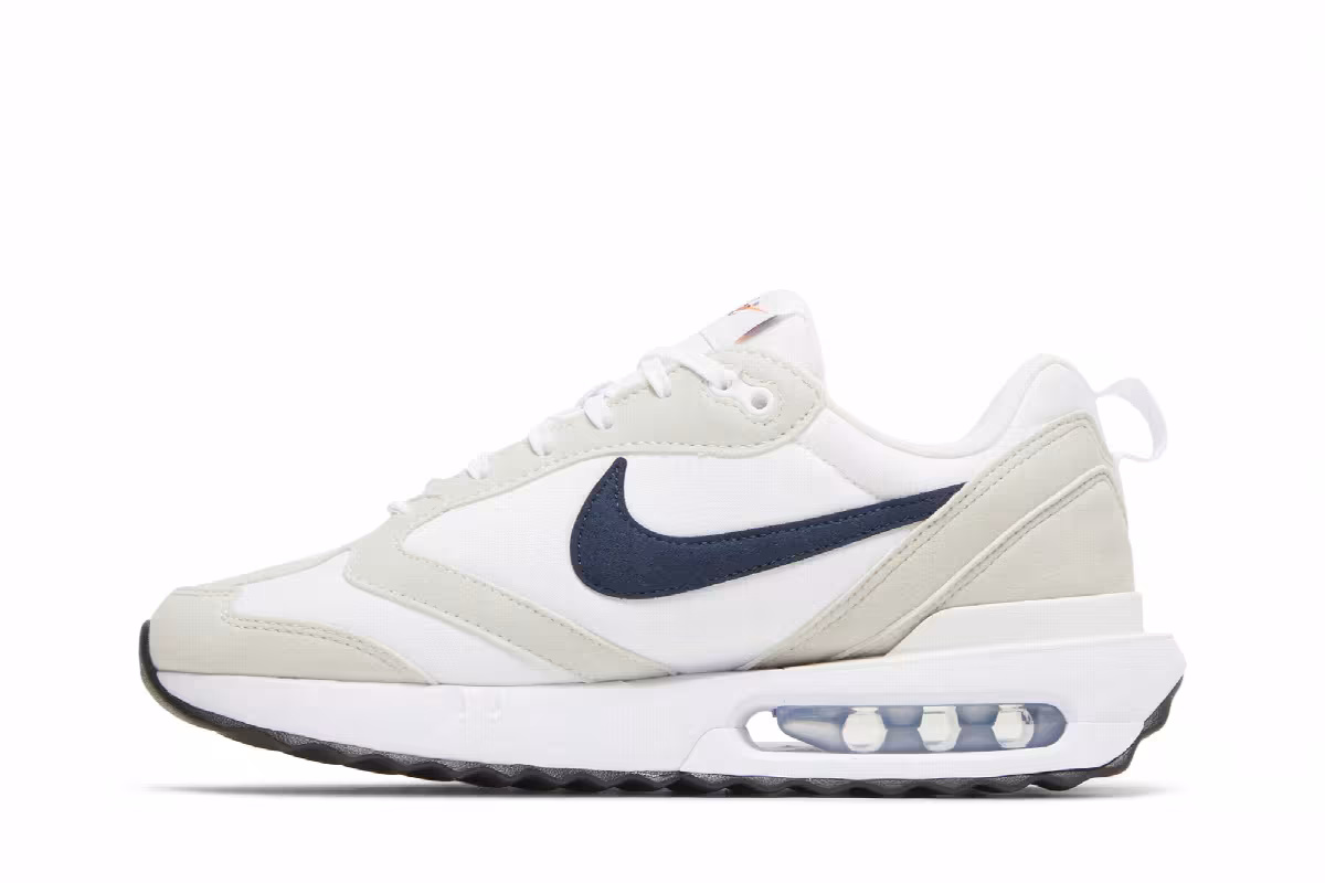 Nike Women's Air Max Dawn Light Bone Midnight Navy, view 4