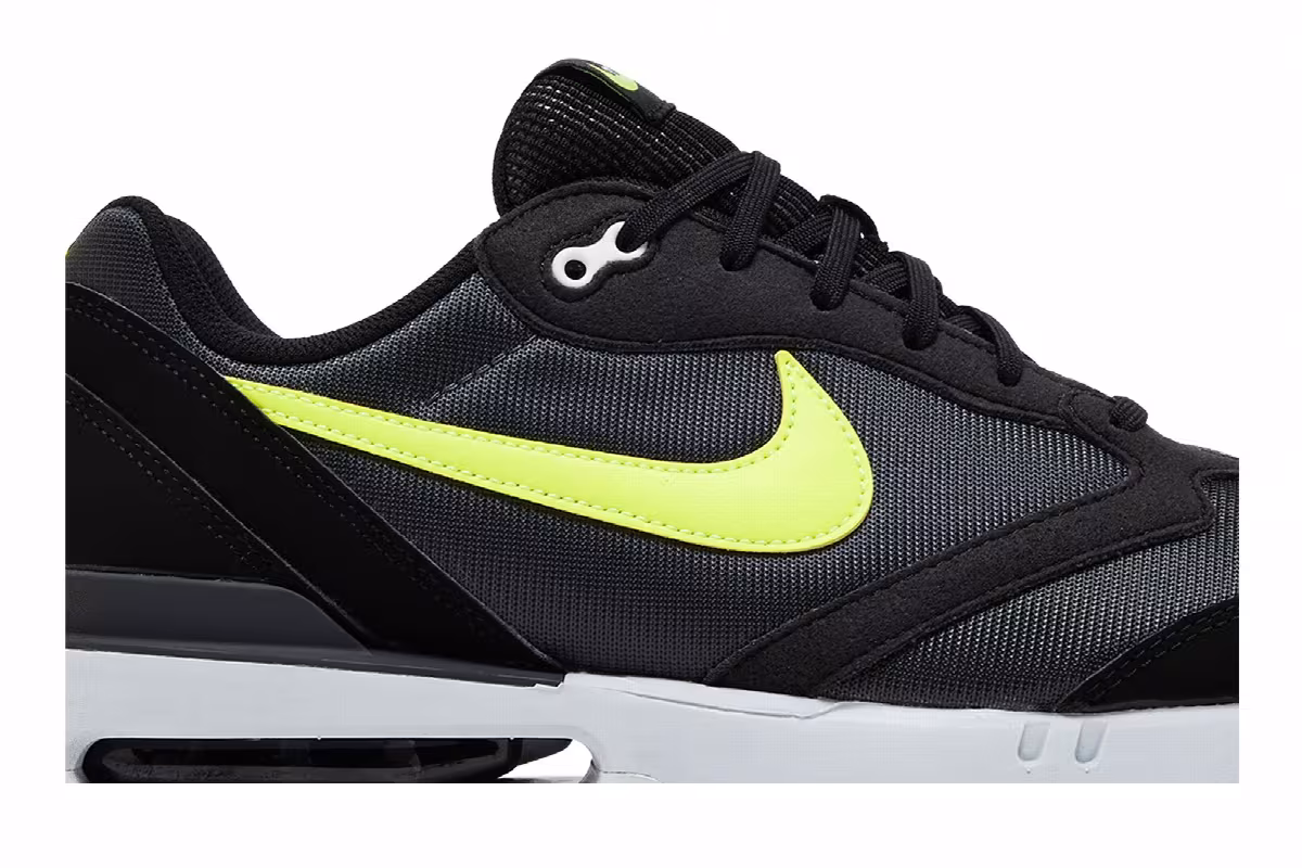 Nike Air Max Dawn Black Lemon Venom, view 3
