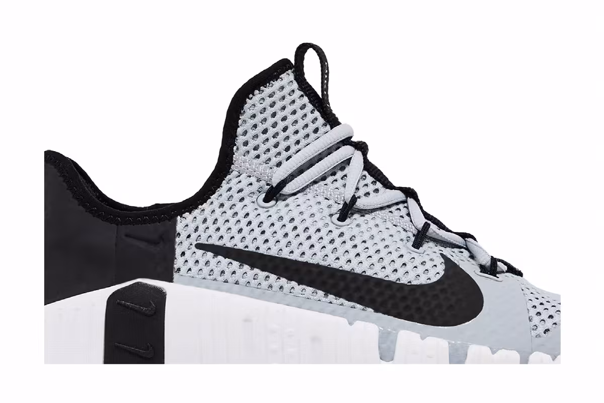 Nike Free Metcon 3 Wolf Grey, view 3