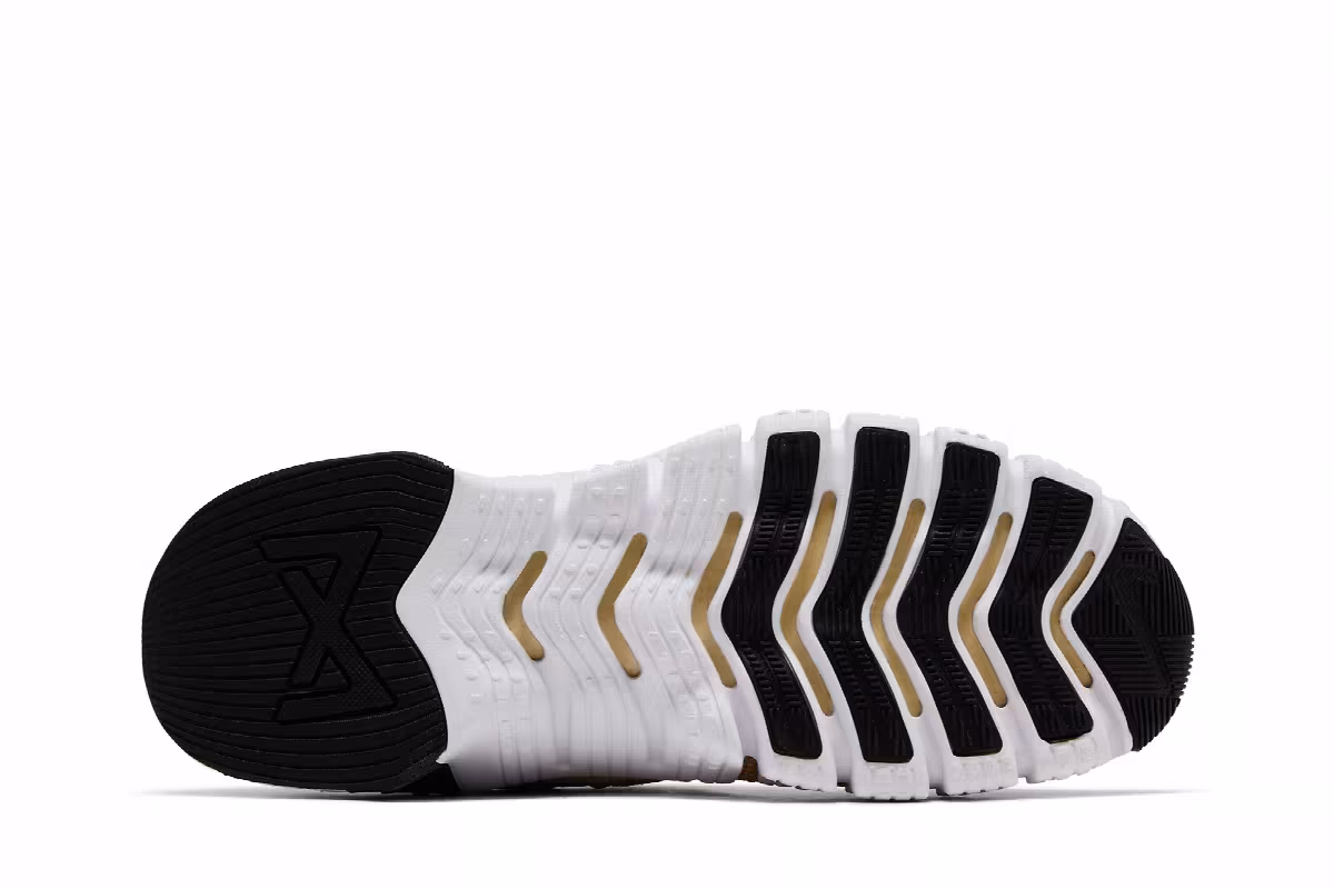 Nike Free Metcon 4 Vegas Gold, view 5
