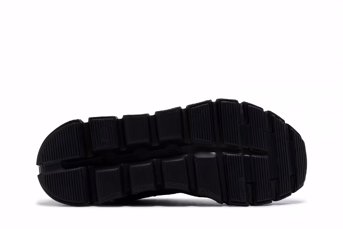 ON Women's Cloud 6 Triple Black, view 5