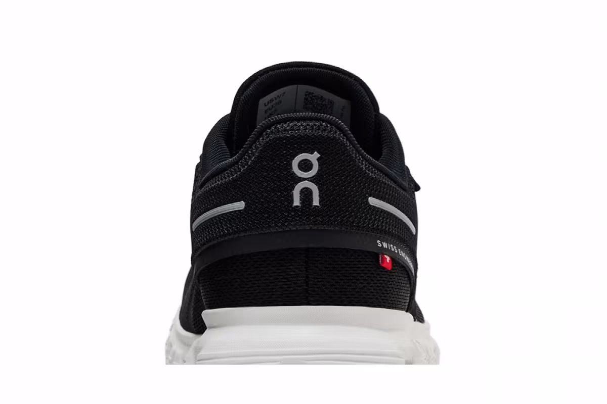 ON Women's Cloud 6 Black White, view 8