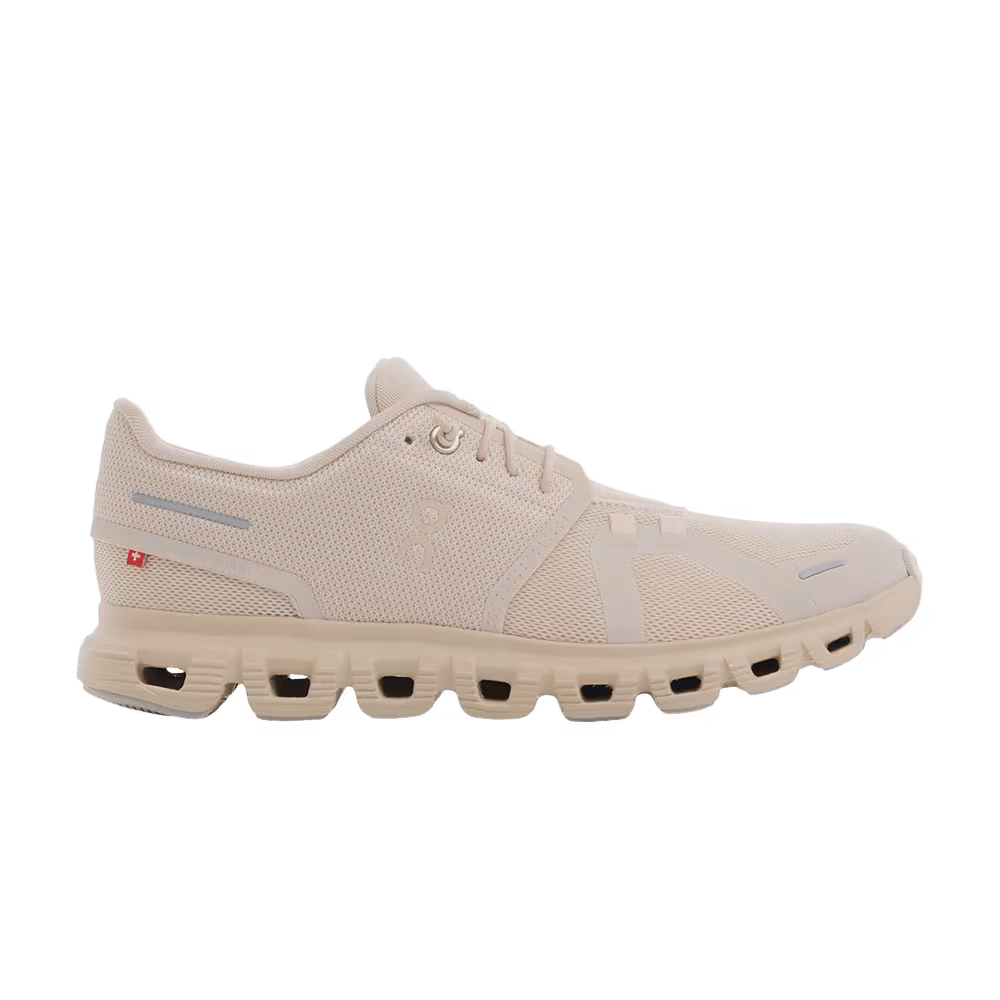 ON Women's Cloud 6 Sand