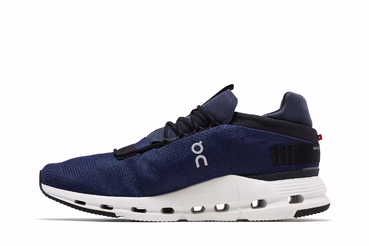 ON Cloudnova Navy White, view 4