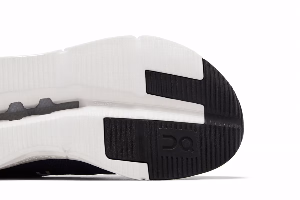 ON Cloudnova Navy White, view 6