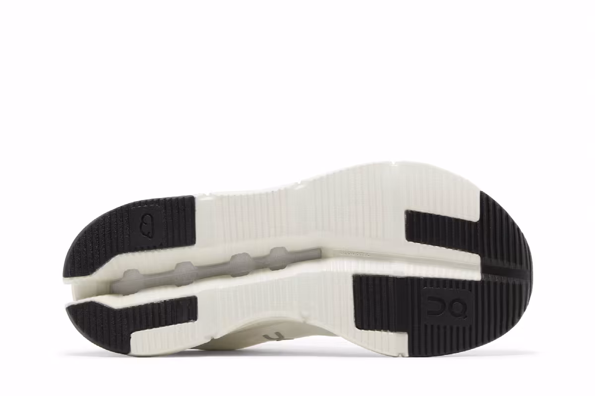 ON Women's Cloudnova Form White Eclipse, view 5