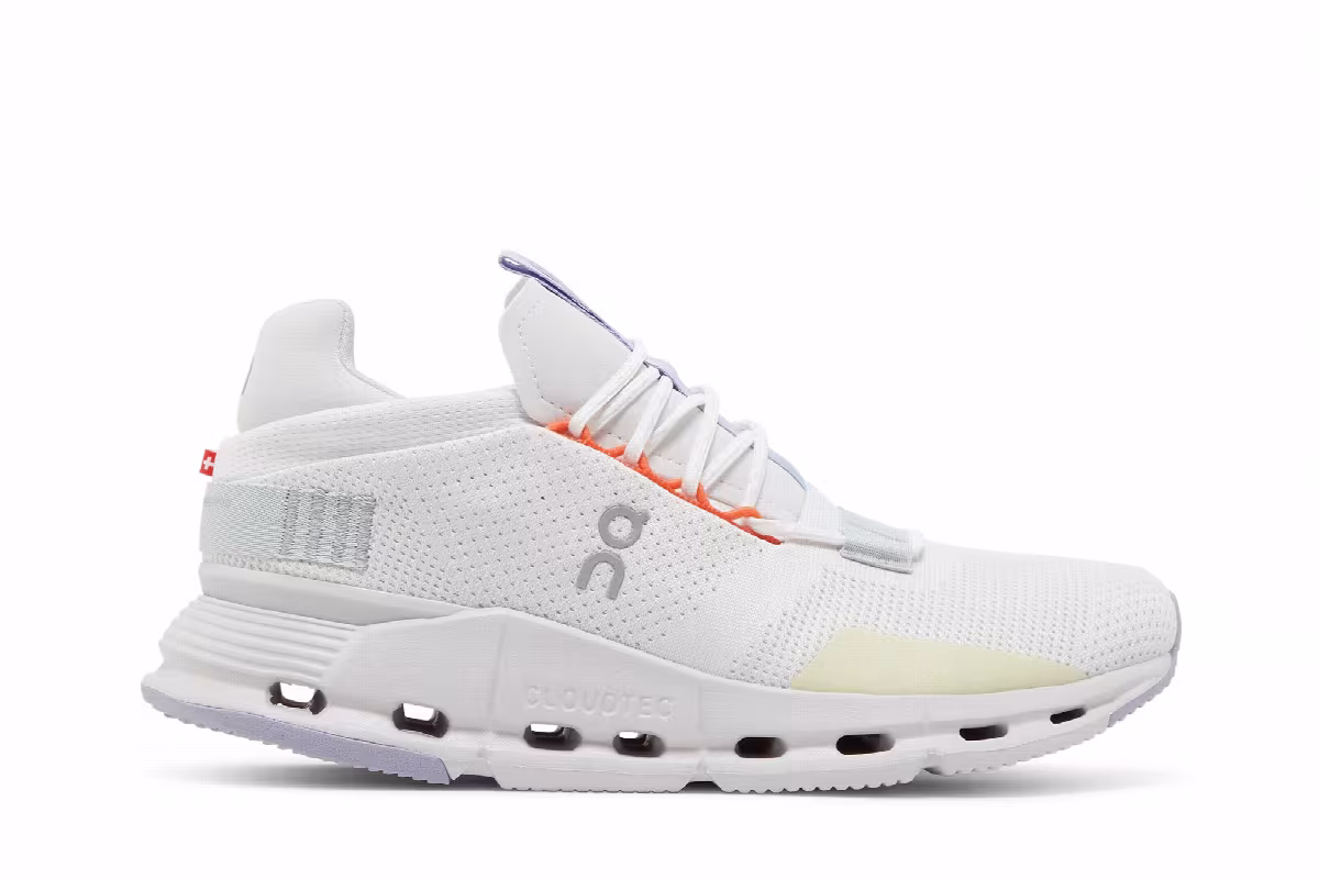 ON Women's Cloudnova White Glacier, view 2
