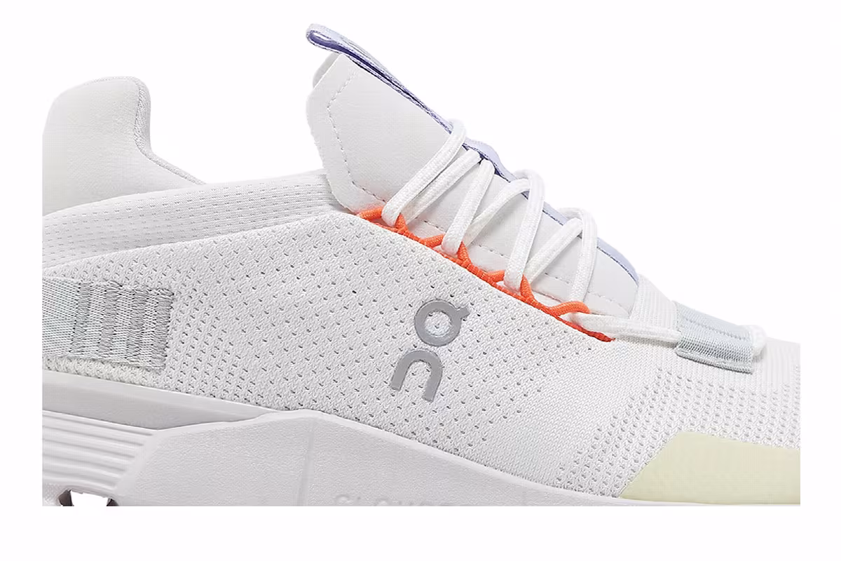 ON Women's Cloudnova White Glacier, view 3