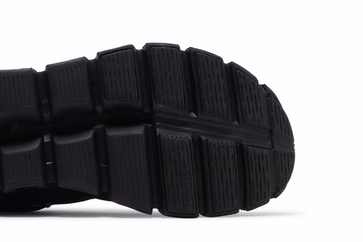 ON Women's Cloud 5 Black, view 6