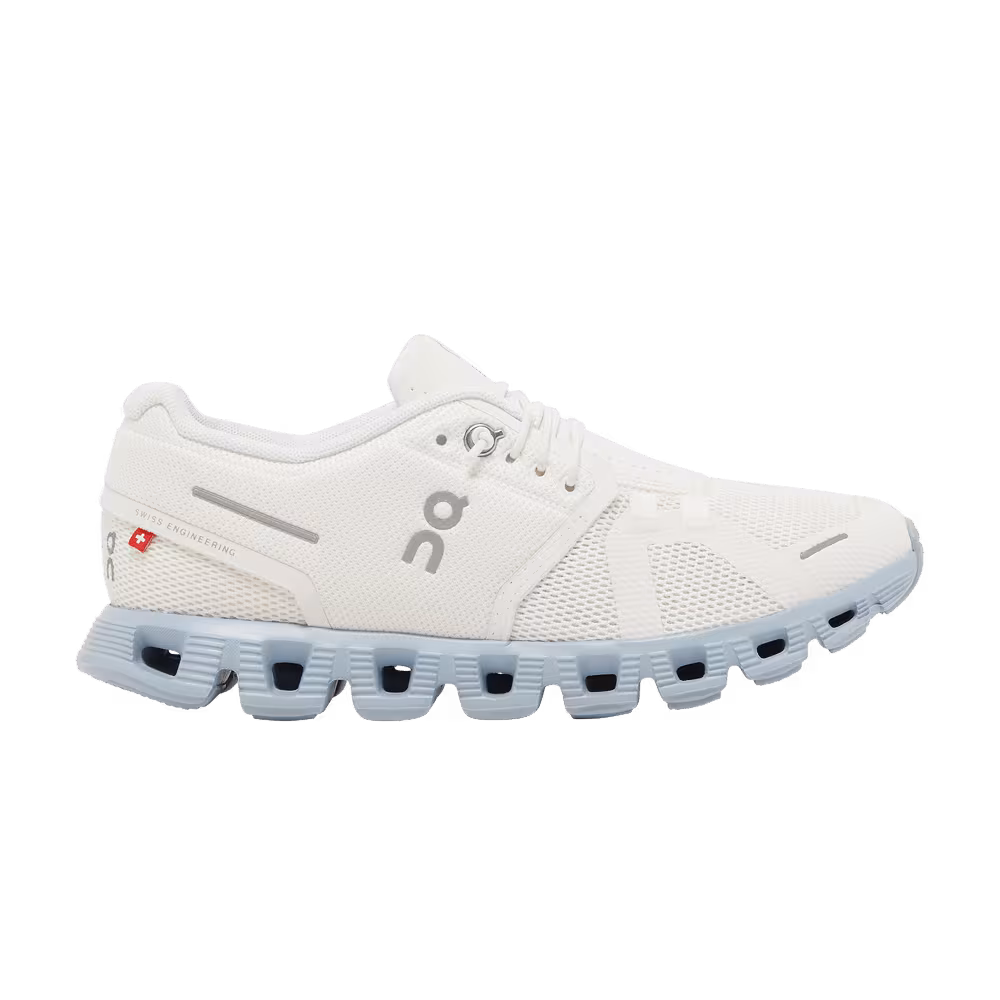 ON Women's Cloud 5 White Chambray