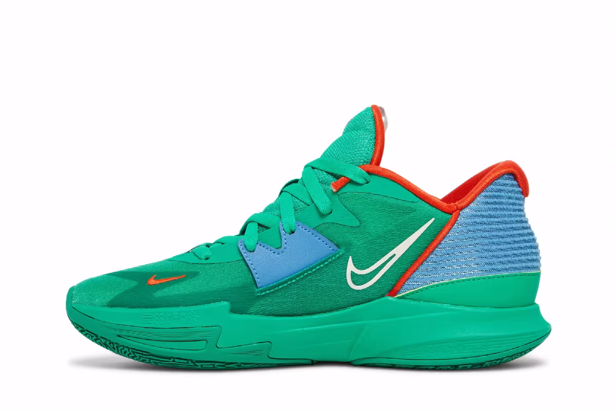 Nike Kyrie Low 5 EYBL, view 4
