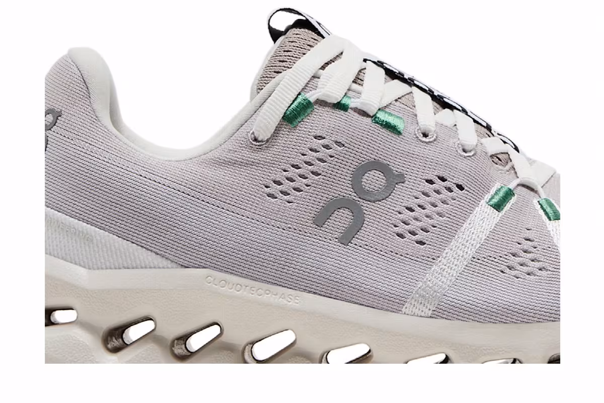 ON Women's Cloudsurfer Pearl Ivory, view 3