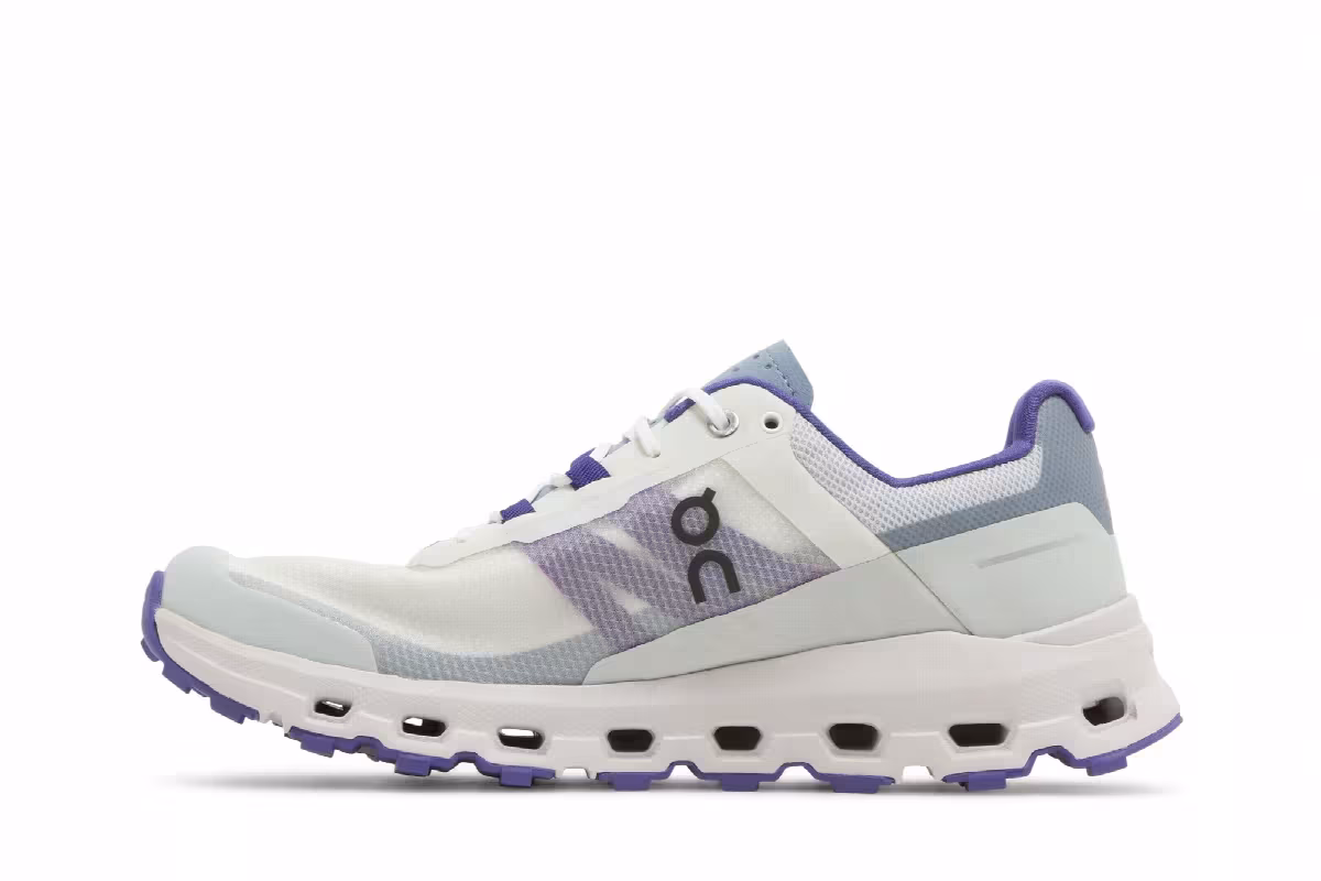 ON Women's Cloudvista Frost Mineral, view 4