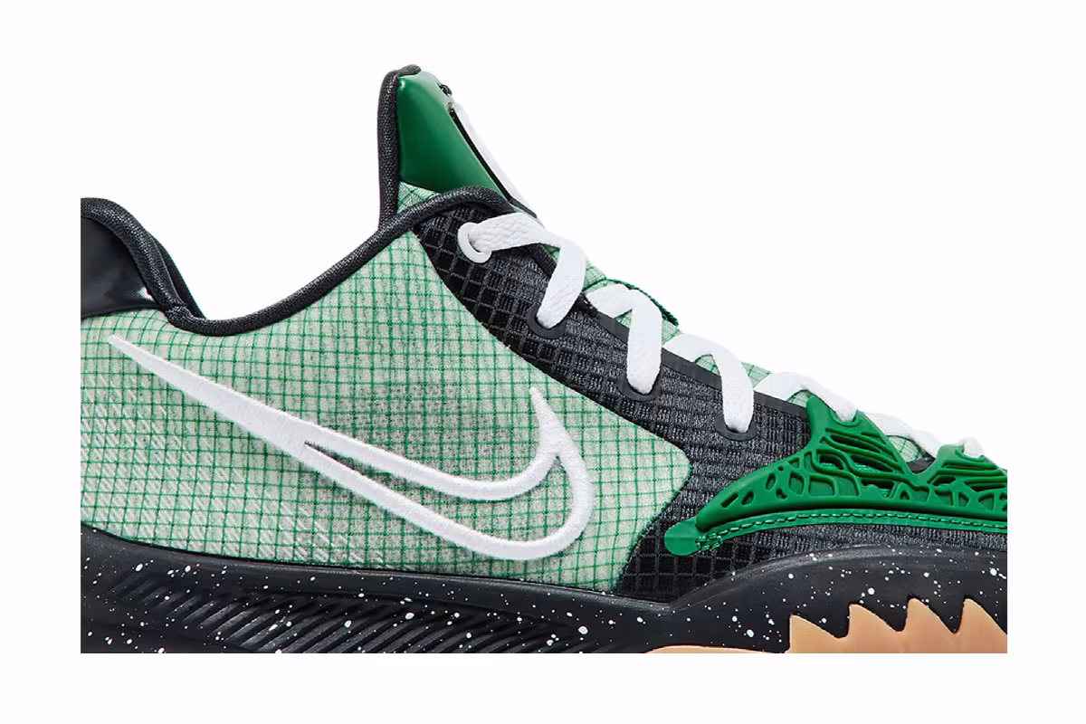 Nike Kyrie Low 4 EYBL Academy, view 3