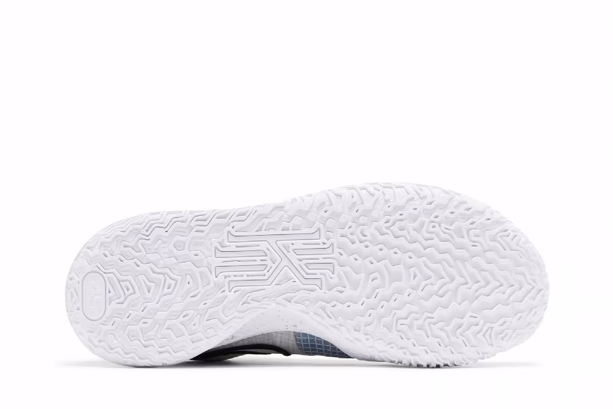 Nike Kyrie Low 4 TB Wolf Grey, view 5