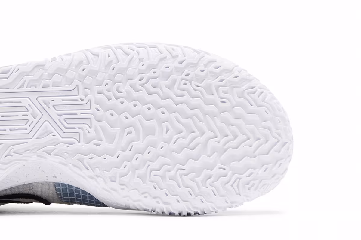 Nike Kyrie Low 4 TB Wolf Grey, view 6