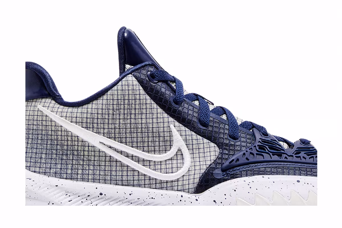 Nike Kyrie Low 4 TB Midnight Navy, view 3
