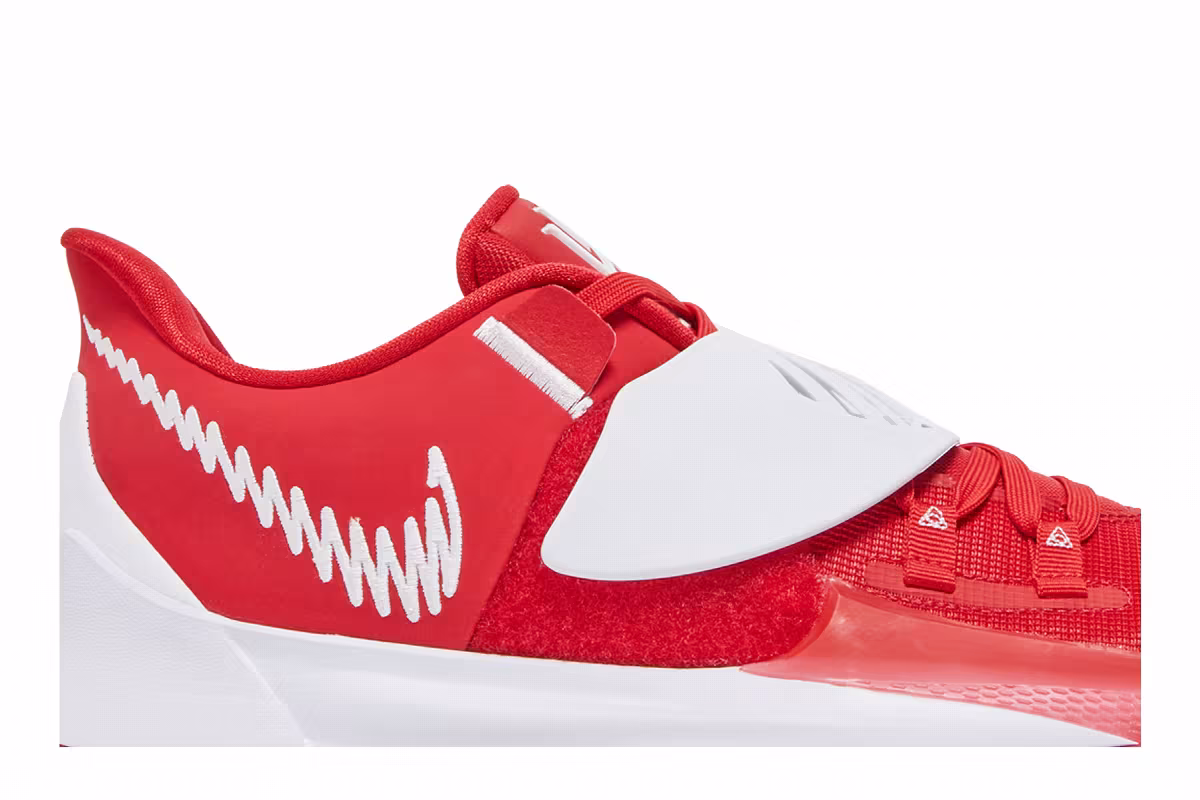 Nike Kyrie Low 3 TB University Red, view 3