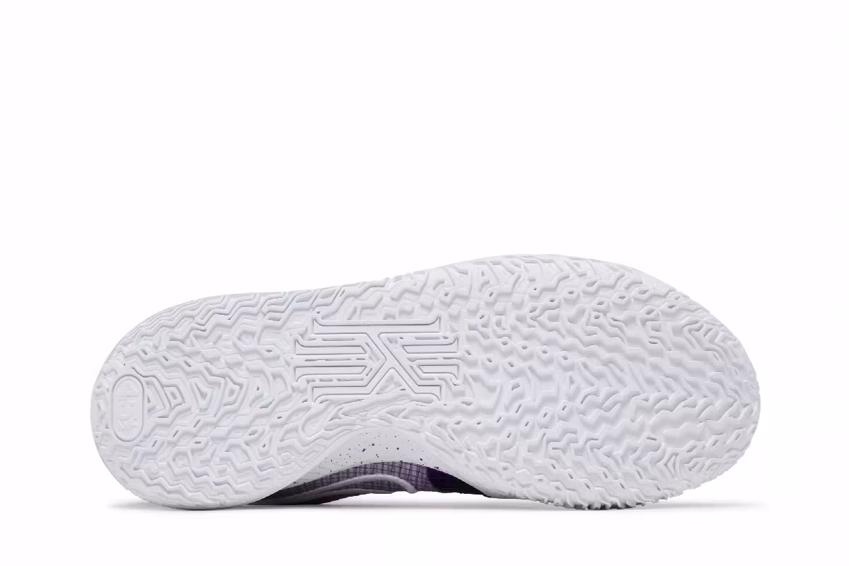 Nike Kyrie Low 4 TB Purple, view 5