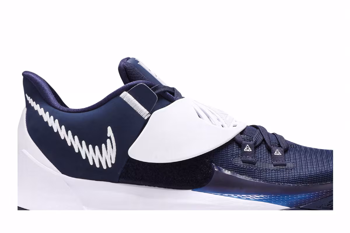 Nike Kyrie Low 3 TB Midnight Navy, view 3