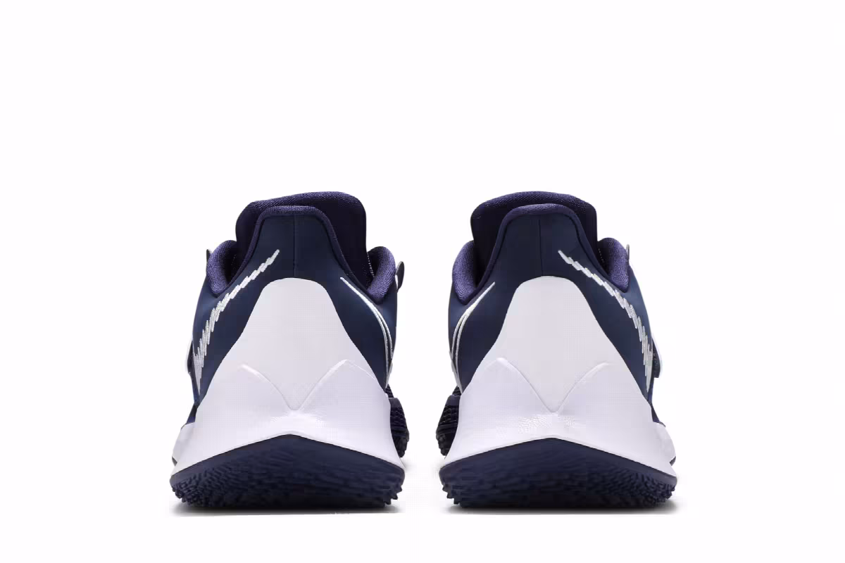Nike Kyrie Low 3 TB Midnight Navy, view 7