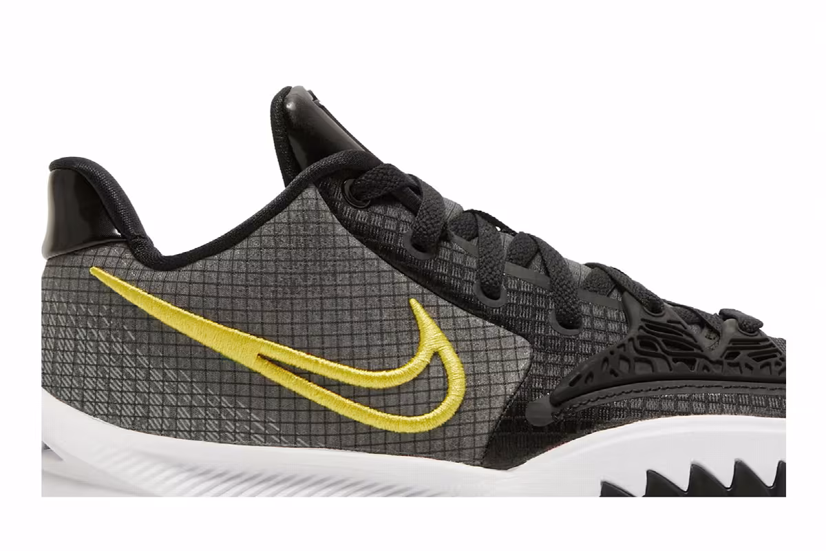Nike Kyrie Low 4 EP Takashi, view 3