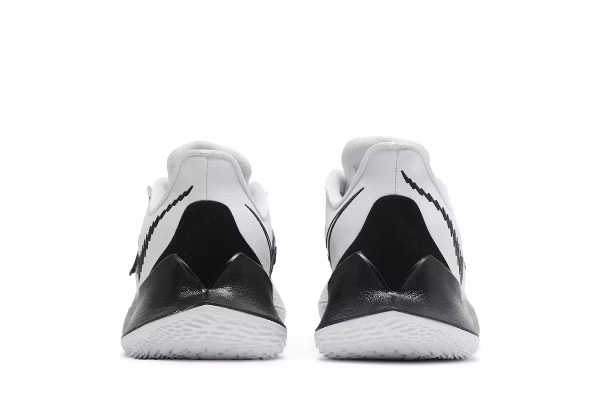 Nike Kyrie Low 3 TB White Black, view 7