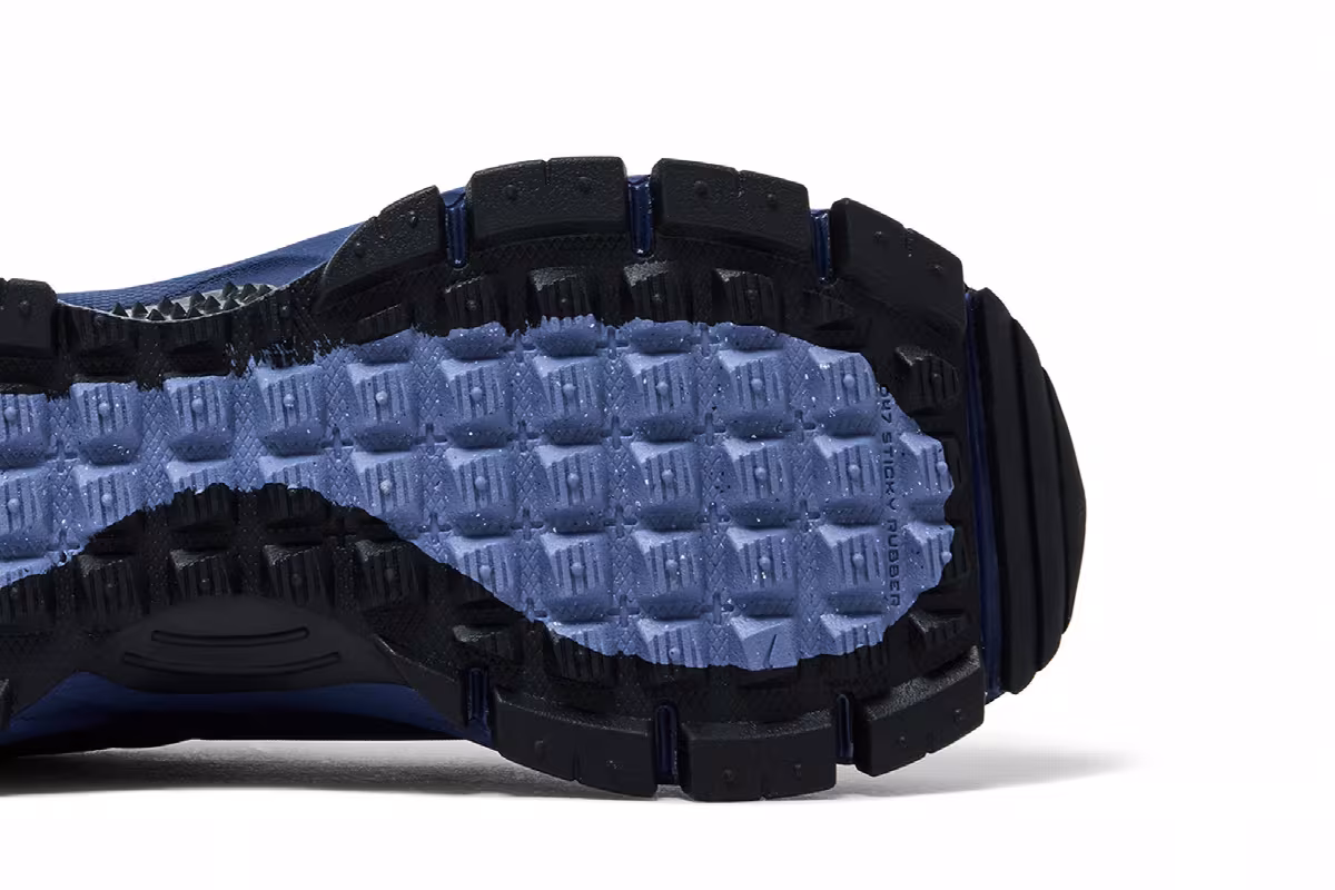 Nike Women's Zoom Vomero Roam Winterized Midnight Navy, view 6