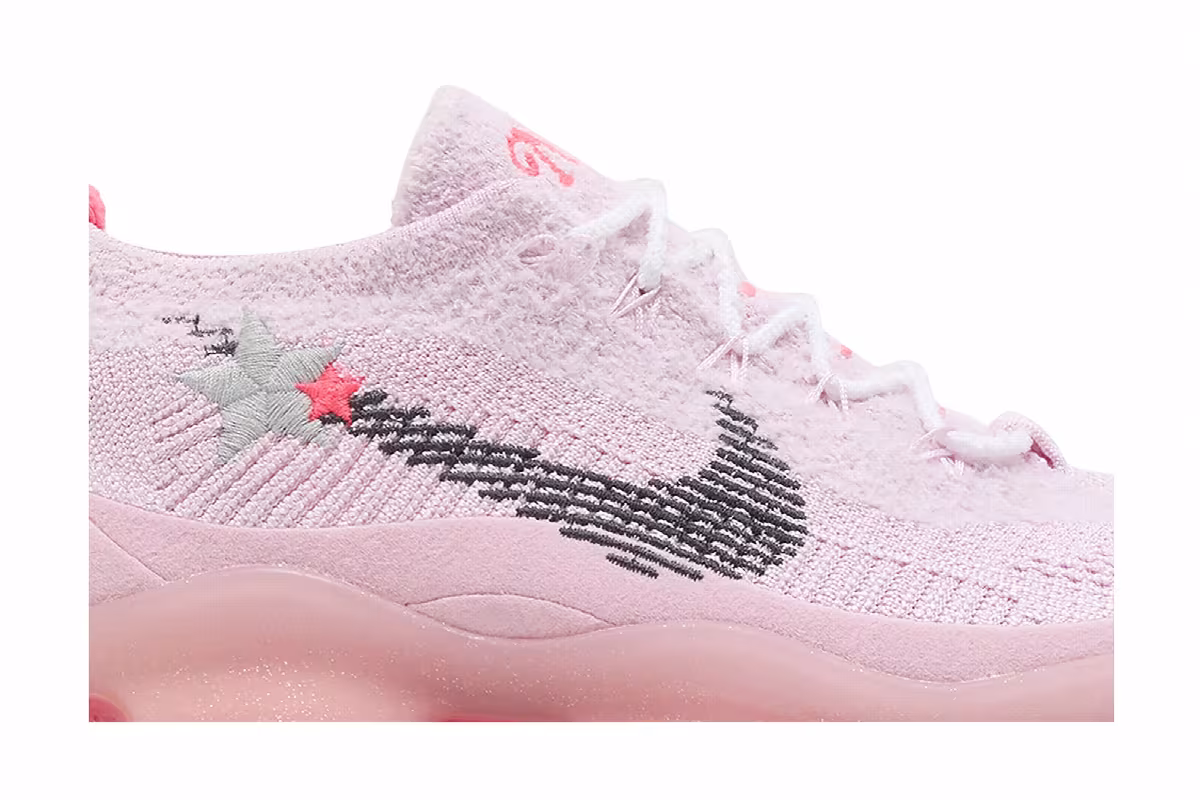 Nike Women's Air Max Scorpion Flyknit Barbie, view 3